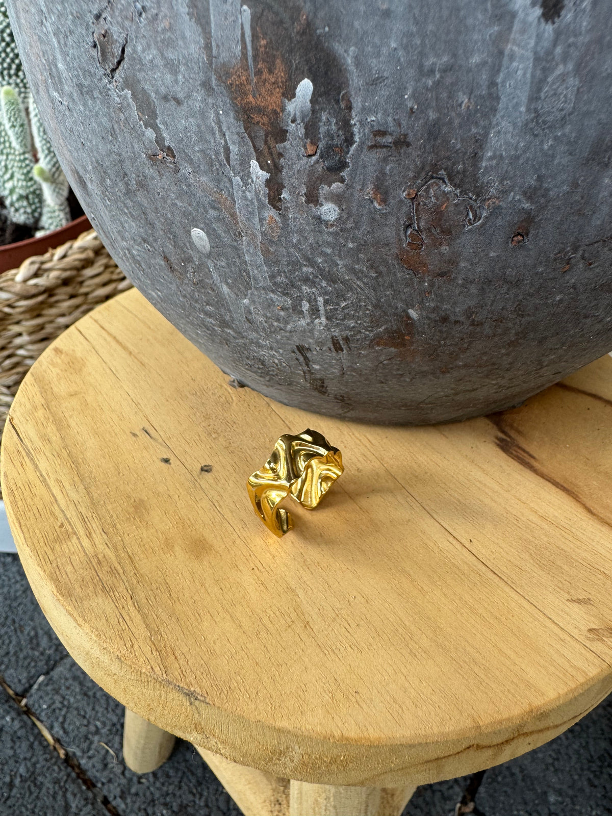 Ring "Sculpted Street" - Edelstahlring größenverstellbar