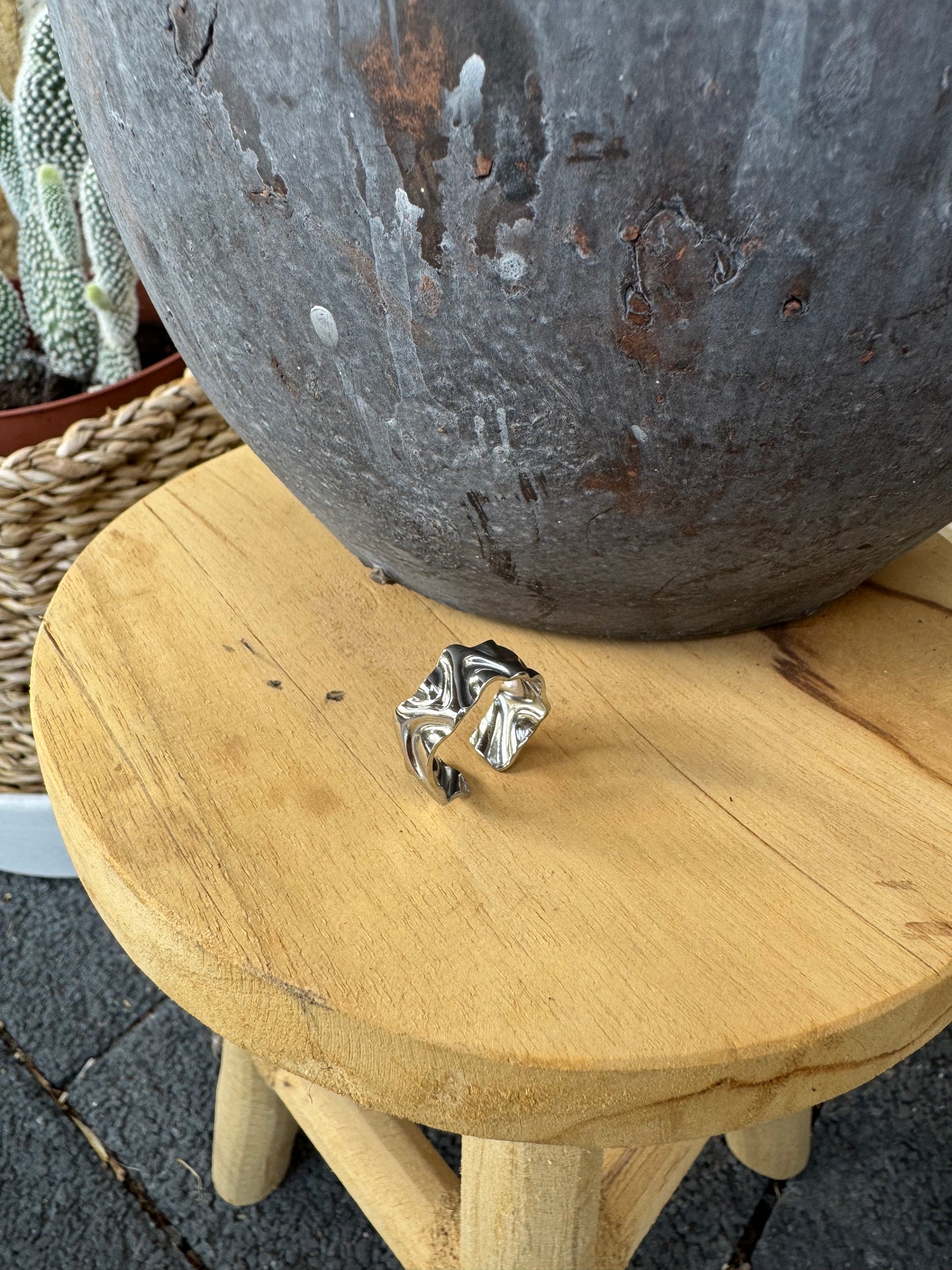 Ring "Sculpted Street" - Edelstahlring größenverstellbar
