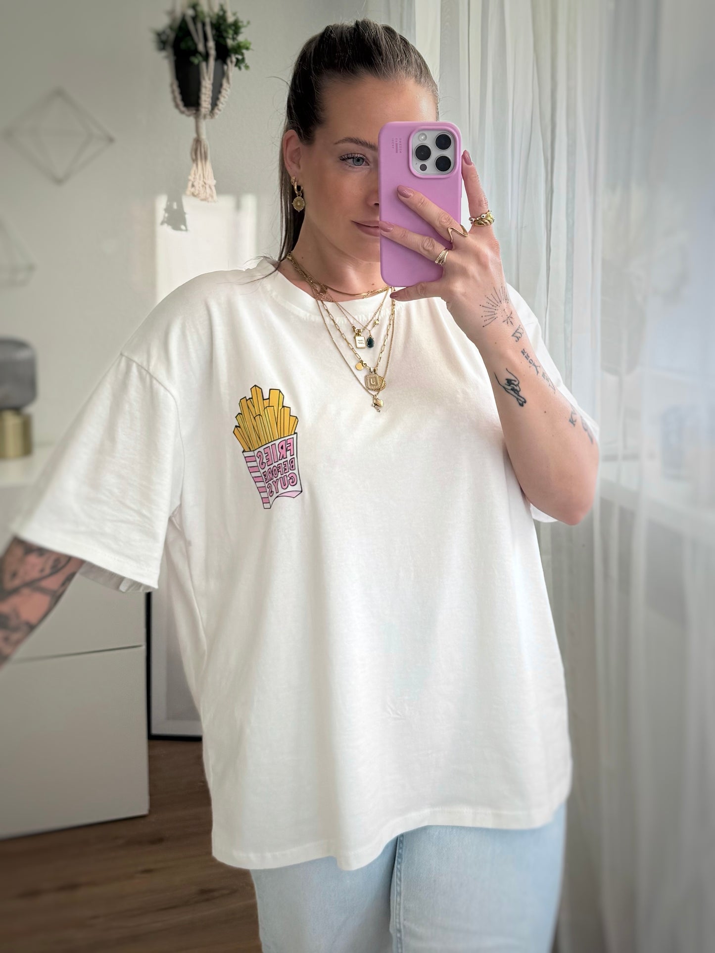 T-Shirt "Fries before Guys"